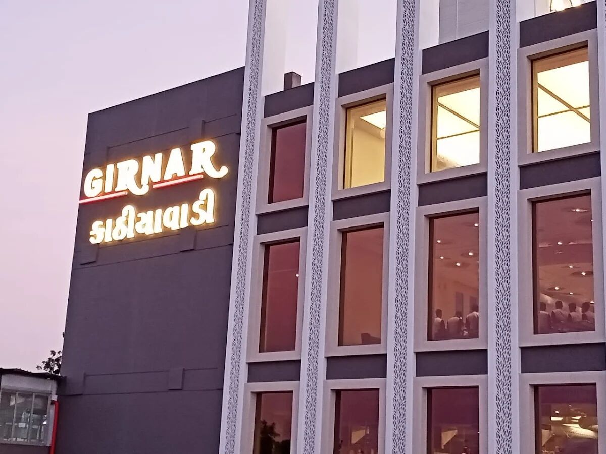 Girnar Kathiyawadi Restaurant